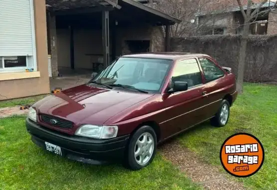 Ford Escort 1997 - foto 1