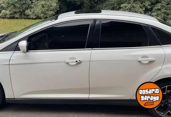 Ford Focus Titanium  2014 - foto 1