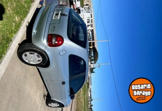 Chevrolet Corsa 3 Puertas  2011 - foto 3
