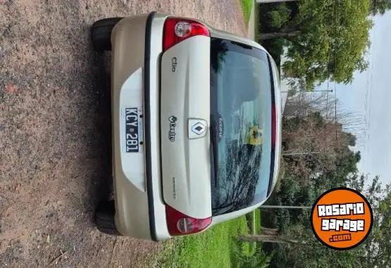 Renault Clio 1.2  2011 - foto 1