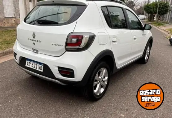 Renault Sandero Stepway 1.6 Privi  2017 - foto 3