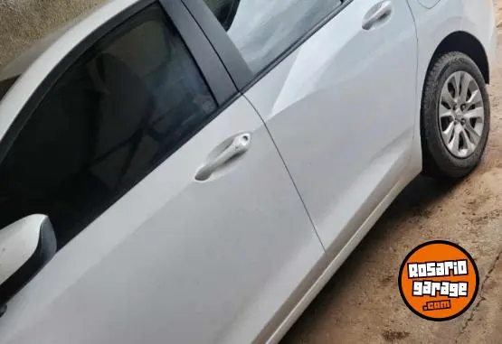 Chevrolet Onix Lt Tech  2020 - foto 2