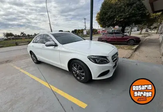 Mercedes-Benz C250  2017 - foto 1