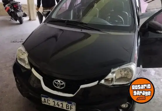 Toyota Etios 1.5 Platinum 2017 - foto 1