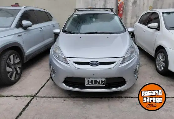 Ford Fiesta Kinetic Titanium  2012 - foto 1