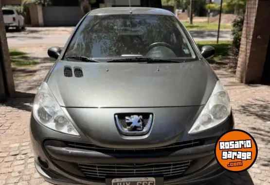 Peugeot 207 1.4 Hdi  2011 - foto 1