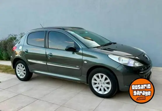Peugeot 207 Hdi 1.4 Feline  2013 - foto 4