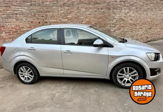 Chevrolet Sonic Lt 1.6  2015 - foto 4