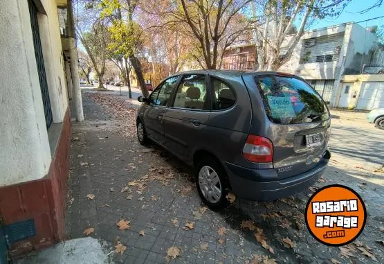 Renault Senic  2010 - foto 4