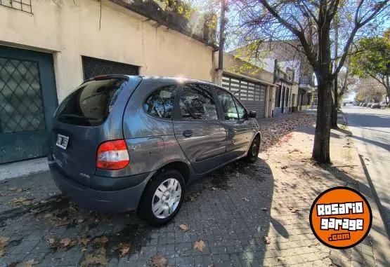 Renault Senic  2010 - foto 5