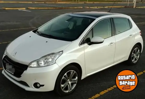 Peugeot 208 Feline 1.6 16V Permut  2015 - foto 1