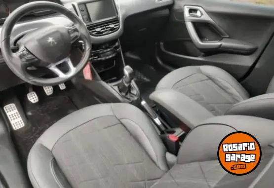 Peugeot 208 Feline 1.6 16V Permut  2015 - foto 5