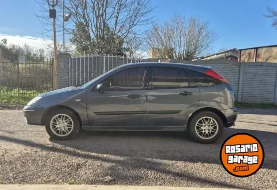 Ford Focus 1.8  2004 - foto 3