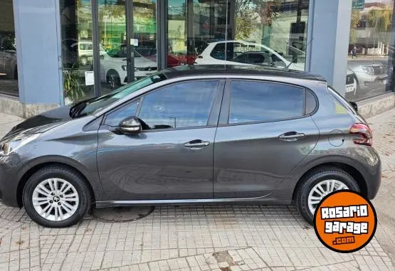 Peugeot 208 Allure Nav  2019 - foto 4