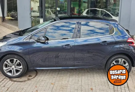 Peugeot 208 Feline 1.6N 16V  2014 - foto 2
