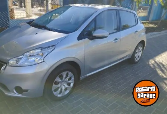 Peugeot 208 Active 1.5  2015 - foto 2