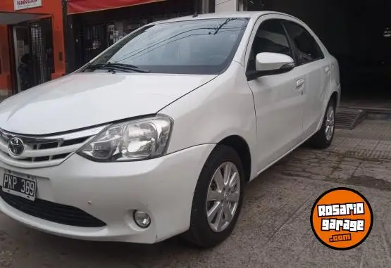 Toyota Etios Xls 4P Mt  2015 - foto 1