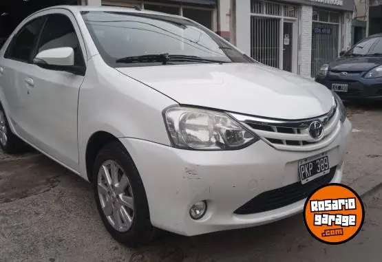 Toyota Etios Xls 4P Mt  2015 - foto 2