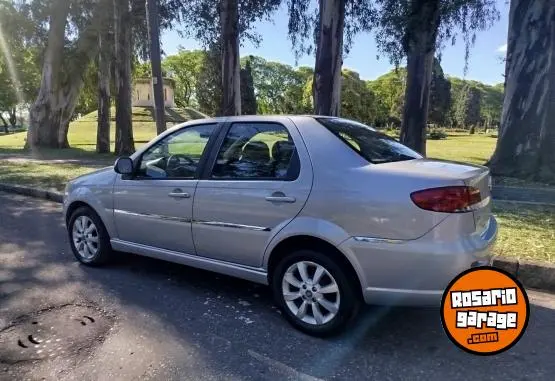 Fiat Siena No Focus Sandero Un  2011 - foto 2