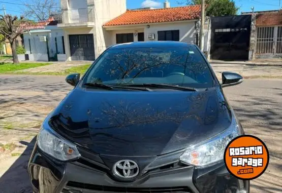 Toyota Yaris 1.5 5 Ptas  2025 - foto 1