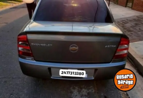 Chevrolet Astra Gls  2010 - foto 2