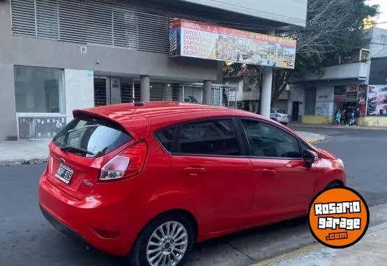 Ford Fiesta Kinetic Se Plus  2013 - foto 2