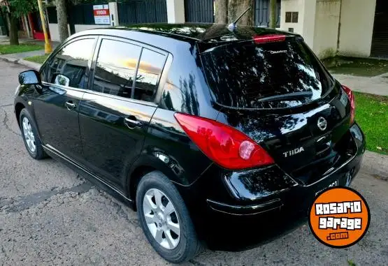 Nissan Tiida Tekna 1.8 6Ta  2012 - foto 1