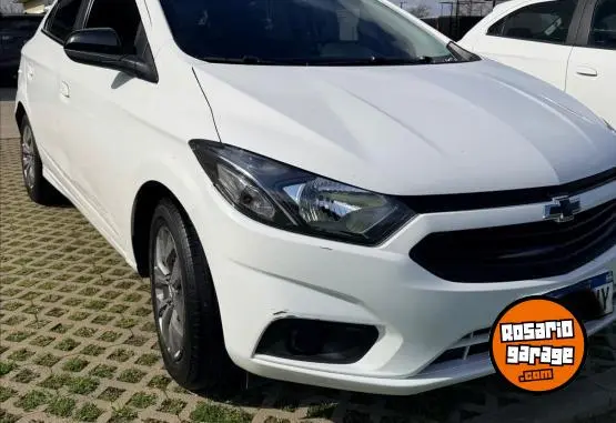 Chevrolet Onix Joy  2022 - foto 2