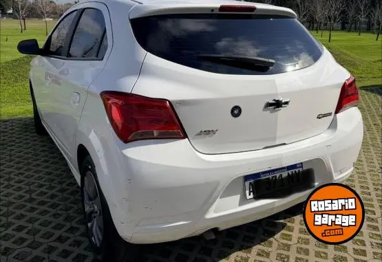 Chevrolet Onix Joy  2022 - foto 4