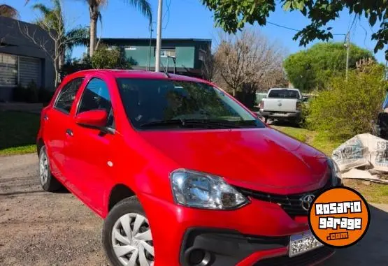 Toyota Etios X  2023 - foto 3