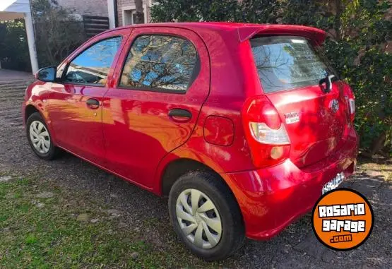 Toyota Etios X  2023 - foto 5