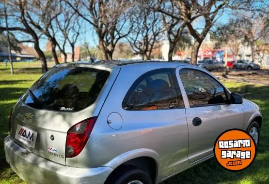 Chevrolet Celta 1.4  2014 - foto 3