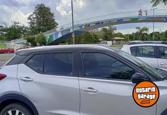 Nissan 2019 Cvt Exclusive  2019 - foto 2
