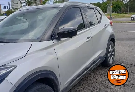 Nissan 2019 Cvt Exclusive  2019 - foto 4
