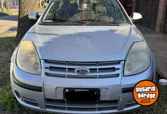 Ford K  2010 - foto 3