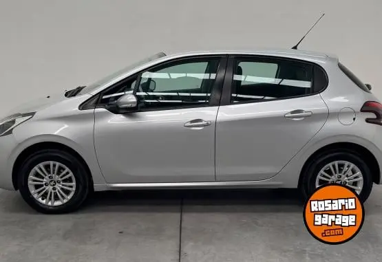 Peugeot 208 1.6 Allure  2019 - foto 2