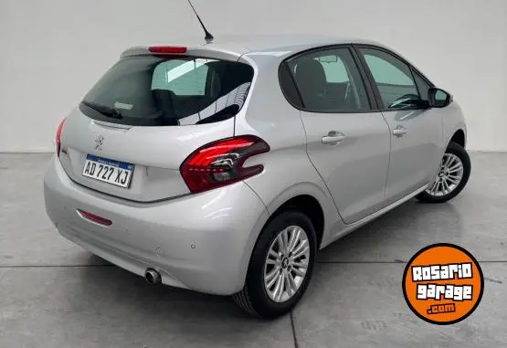 Peugeot 208 1.6 Allure  2019 - foto 4