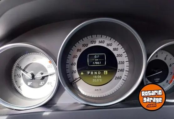 Mercedes-Benz C200, Avant Garden Blue E  2011 - foto 3