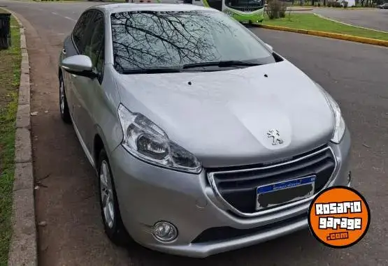 Peugeot 208  2016 - foto 1