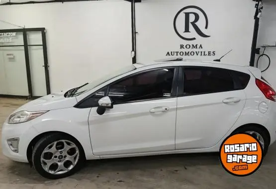 Ford Fiesta Kinectic Titanium  2013 - foto 1