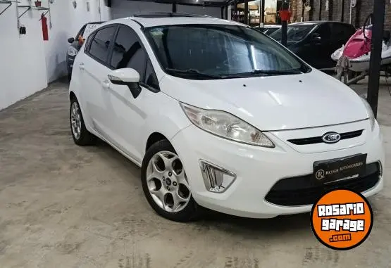 Ford Fiesta Kinectic Titanium  2013 - foto 4