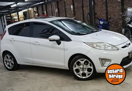 Ford Fiesta Kinectic Titanium  2013 - foto 5