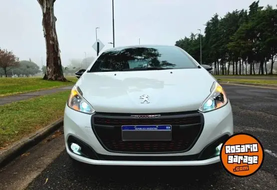 Peugeot 208  2018 - foto 2