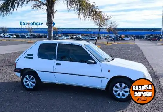 Peugeot 205  1998 - foto 4