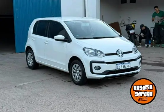 Volkswagen Up Move  2017 - foto 1