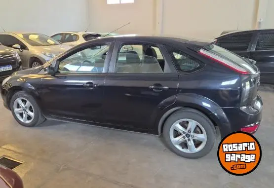 Ford Focus Trend 5P 2.0 Nafta  2011 - foto 3