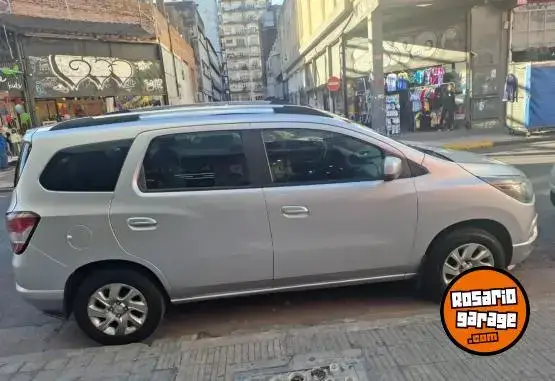 Chevrolet Spin  2017 - foto 1