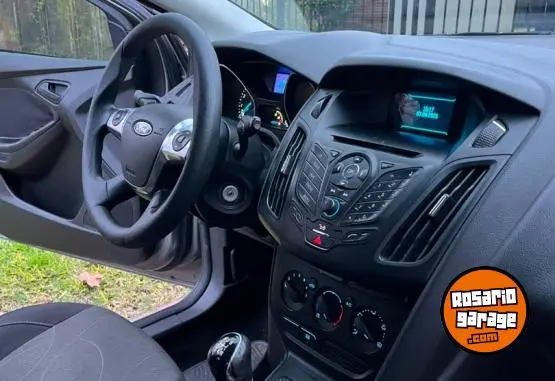 Ford Focus  2014 - foto 4