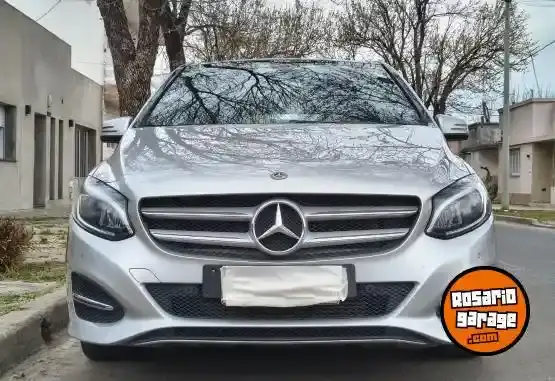 Mercedes-Benz B 200 Urban Edition  2018 - foto 1