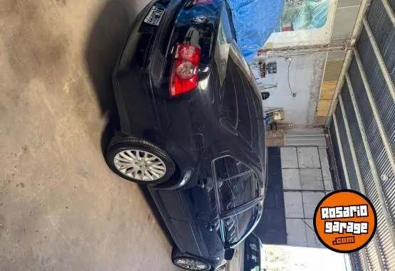 Volkswagen Bora  2011 - foto 1